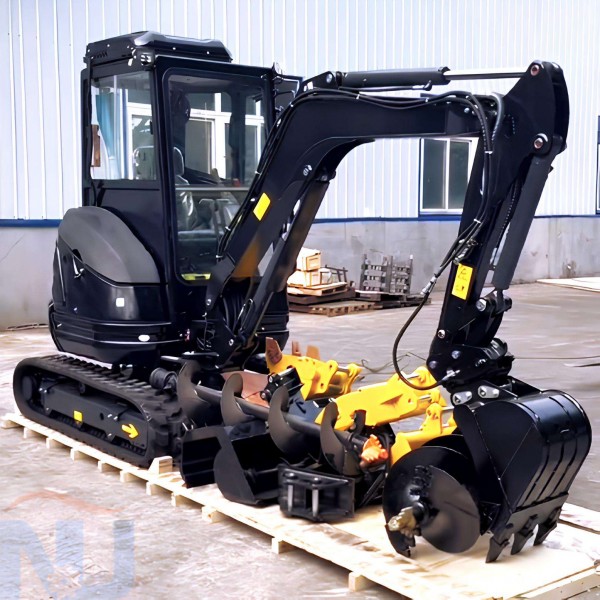 Product Name: EPA/Euro 5 China Mini Excavator with EPA Kubota Engine, 2 Ton, 1 Ton, 1.7 Ton Excavator Cabin Mini Excavator